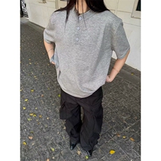 灰色
