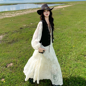 春季已出 春秋旅游季马甲连衣裙套装图片