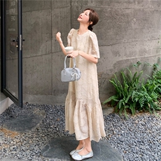米杏色提花刺绣泡泡袖连衣裙女2025夏季新款法式漂亮荷叶边长裙子，女装套装/套裙，2C170
