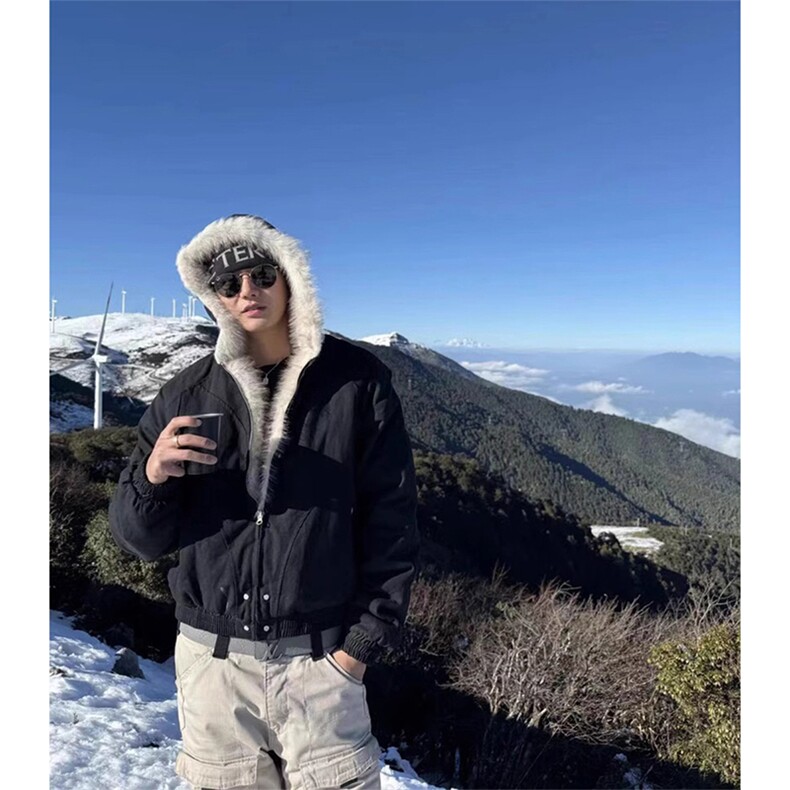 现货高品质美式高街冬季重磅硬挺短款座山雕毛领棉衣男女加厚外套，男装棉衣，电商A486-1