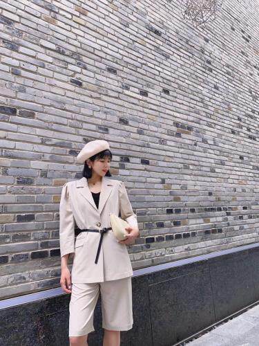 现货2021春季新款套装时尚气质款档次高，女装职业装，蓝典