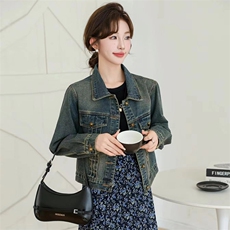 现货手工抹旧工艺复古小版型牛仔外套慵懒风宽松设计感上衣女，女装牛仔外套，跑量工厂店