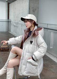 【现货】新款拼棋盘格羽绒服图片