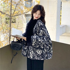 现货：冬季新款新中式印花高级感风圆领羽绒服（90白鸭绒），女装羽绒服，2C135