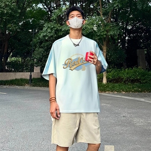 抖音得物品质二开240克宽松纯棉美式潮牌印花三条杠中性风短袖T恤图片