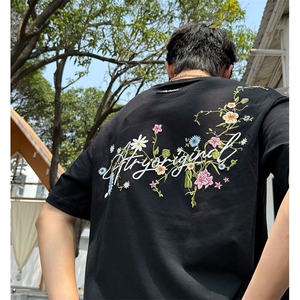 万针全刺绣工艺抖音得物高品质260克重磅纯棉双纱美式高街短袖T恤图片