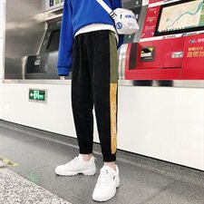 黑+军绿色