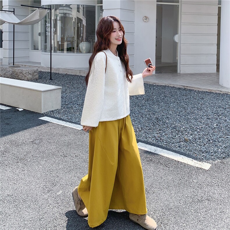 现货2026年夏新款女装时尚宽松慵懒法式两件套,女装套装/套裙,浙宝二楼003号