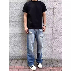 蓝色