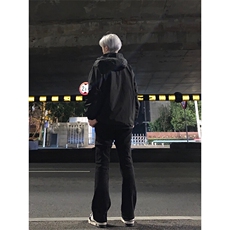 档口签约模特请档口勿盗图交叉绑带牛仔裤微喇叭裤，男装牛仔裤，星座310A-4