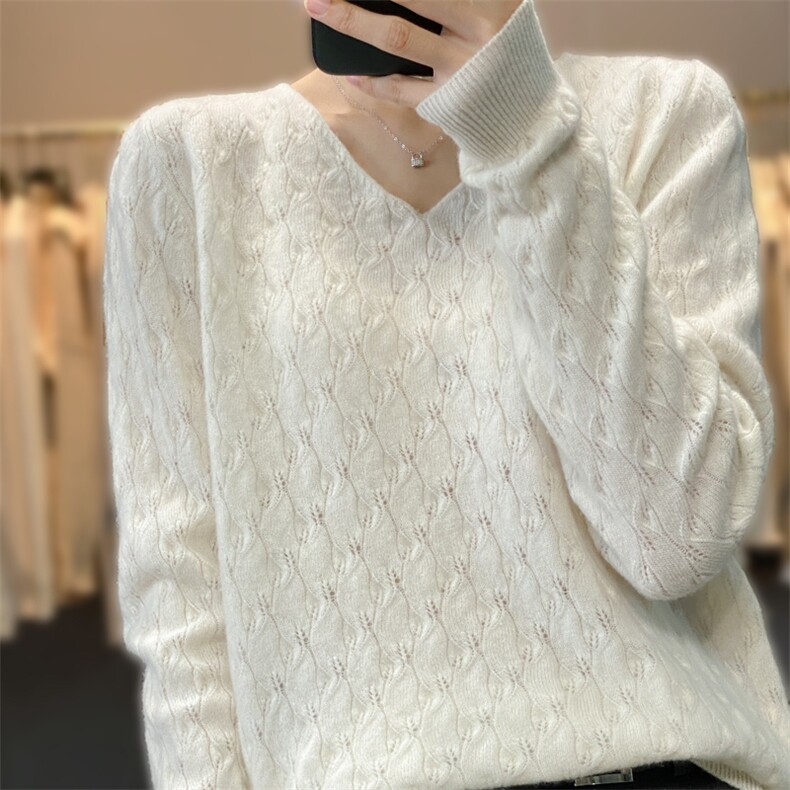 时尚洋气勾花镂空V领打底衫女秋冬季宽松套头羊毛针织衫，女装羊毛衫，奢优羊绒