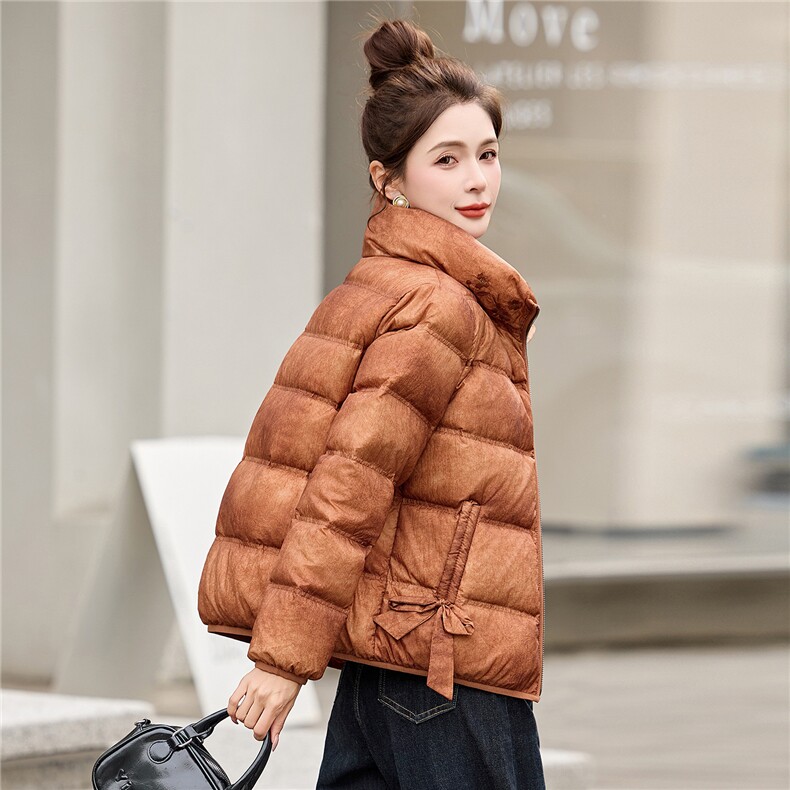 现货！2025年冬季保暖刺绣羽绒服女小个子贵夫人无帽立领加厚上衣,女装羽绒服,沐七七