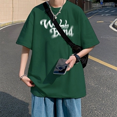 墨绿色