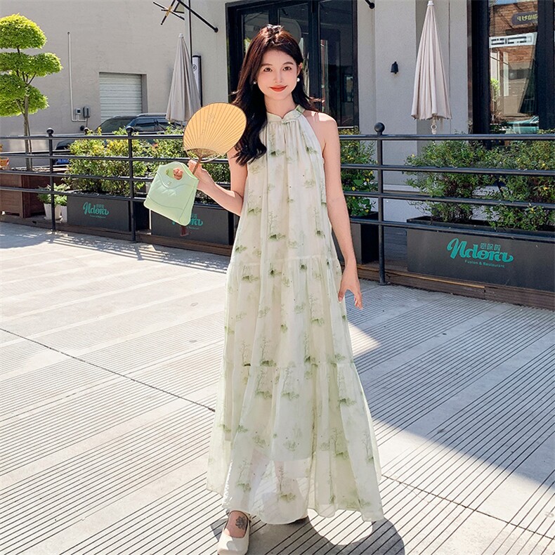 法式立领绣花挂脖连衣裙女2025夏季新款度假风不规则网纱拼接长裙,女装连衣裙,2D009