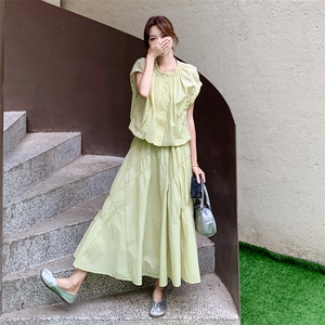 温柔风甜美浅绿色衬衫半身裙套装女夏2025新款独特漂亮显瘦两件套图片