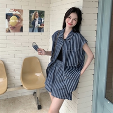 现货：新款时尚洋气韩系无袖上衣短裤两件套装2C135-6801P145K218，女装套装/套裙，2C135