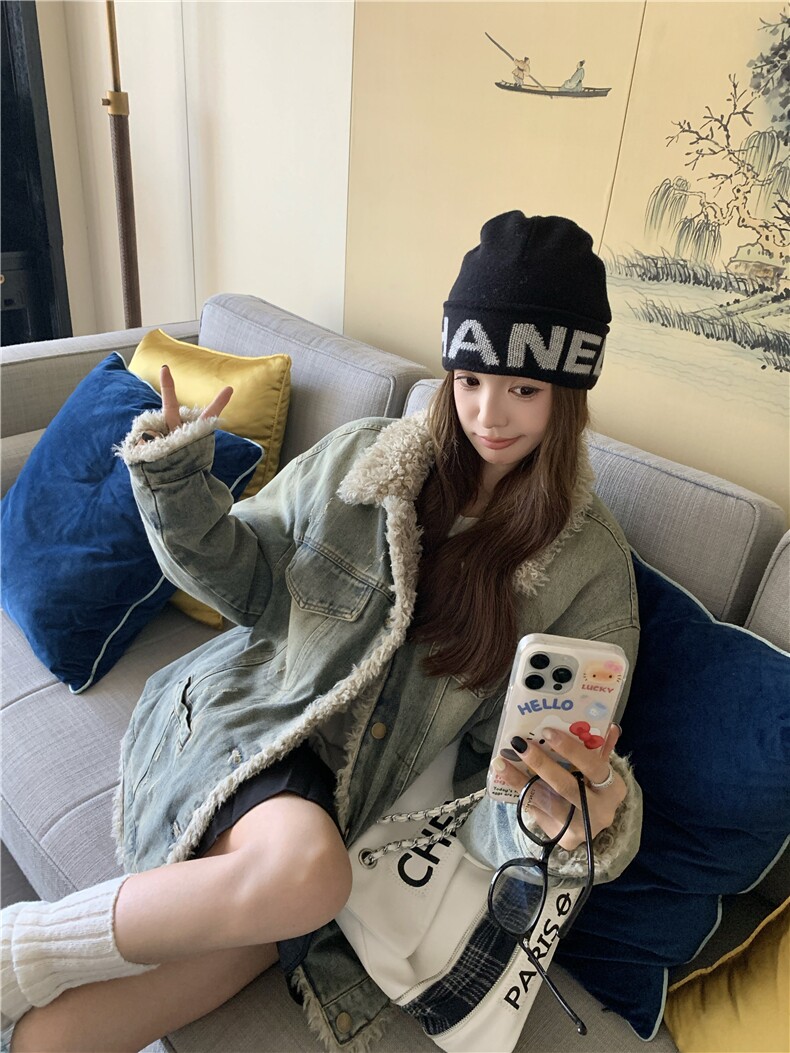 现货  新款水洗复古牛仔棉衣外套HW88P190K288图片
