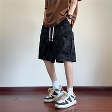 黑色