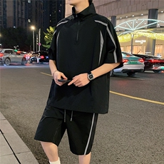 黑色