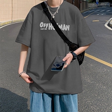 深灰色