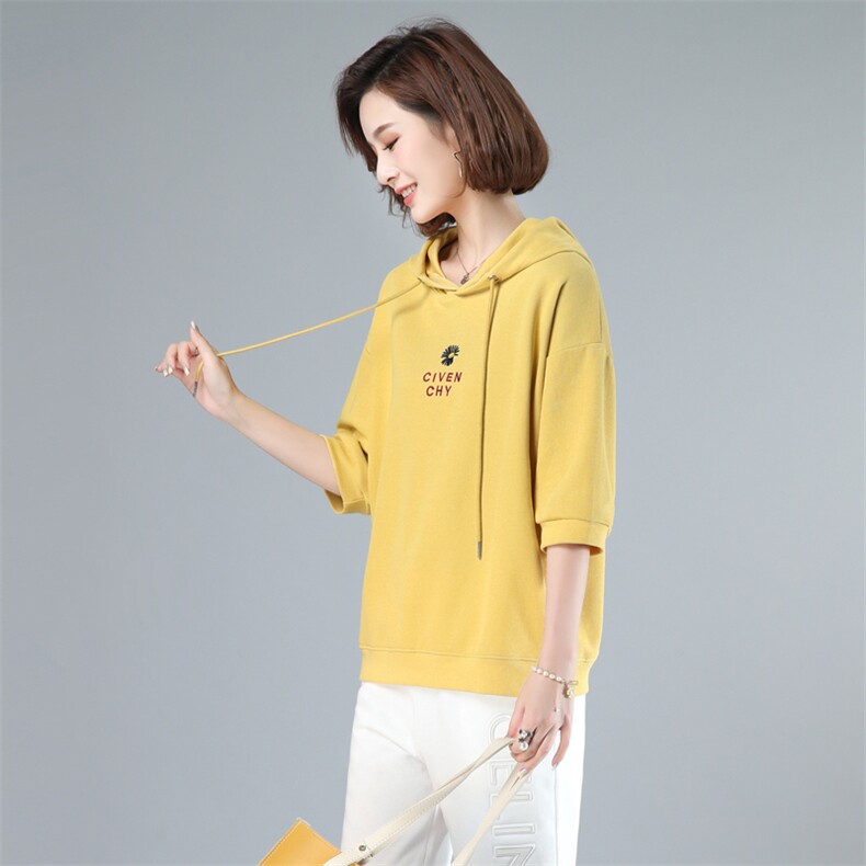 2023年夏季新款潮刺绣卫衣女连帽衫韩版休闲百搭短袖T恤女打底衫，女装卫衣/绒衫，简韵佳