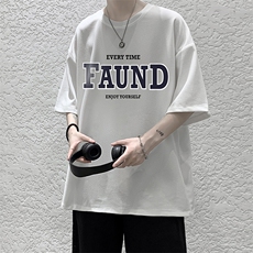 白色