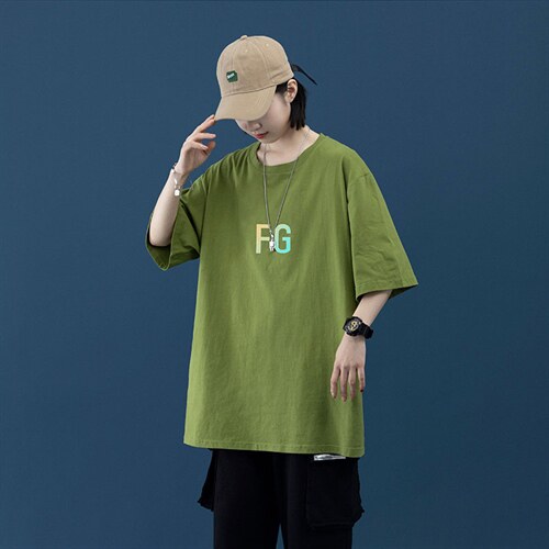 藕粉色