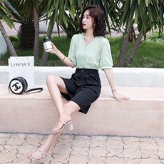 简约时尚潮流套装/套裙短袖2021年夏季宽松休闲气质，女装套装/套裙，奕薇雅