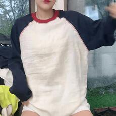 藏青色