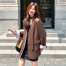 美拉德咖色轻薄设计感chic西装外套女早春秋韩系超好看酷飒风西服，女装西装，2C317A
