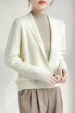 气质时髦西装领针织开衫女复古温暖小众毛衣外套灰色秋冬新款上衣，女装针织衫/毛衣，特麦惠羊绒