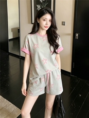 高级感简约时尚休闲运动套装女夏新款星星印花撞色短袖短裤两件套，女装套装/套裙，江南