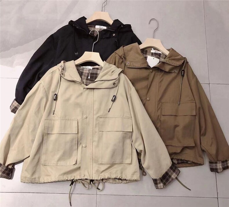 【现货】拼格子短款风衣外套，女装风衣，12PJL