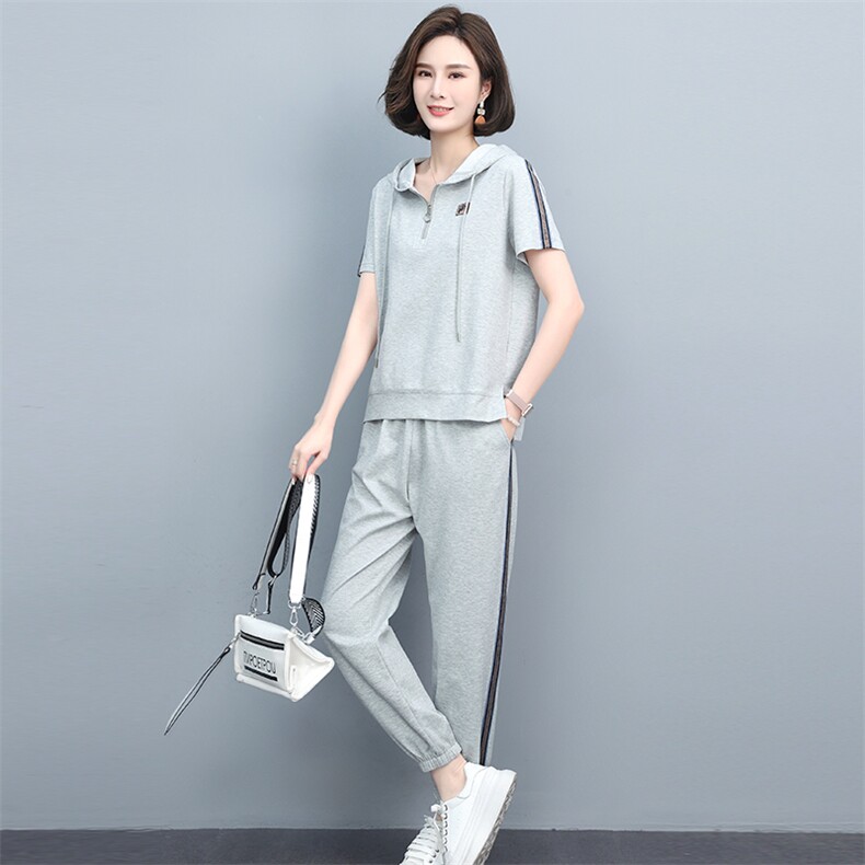短袖运动套装女2025中年夏装新款时尚洋气年轻小个子妈妈两件套,女装套装/套裙,忆绮罗