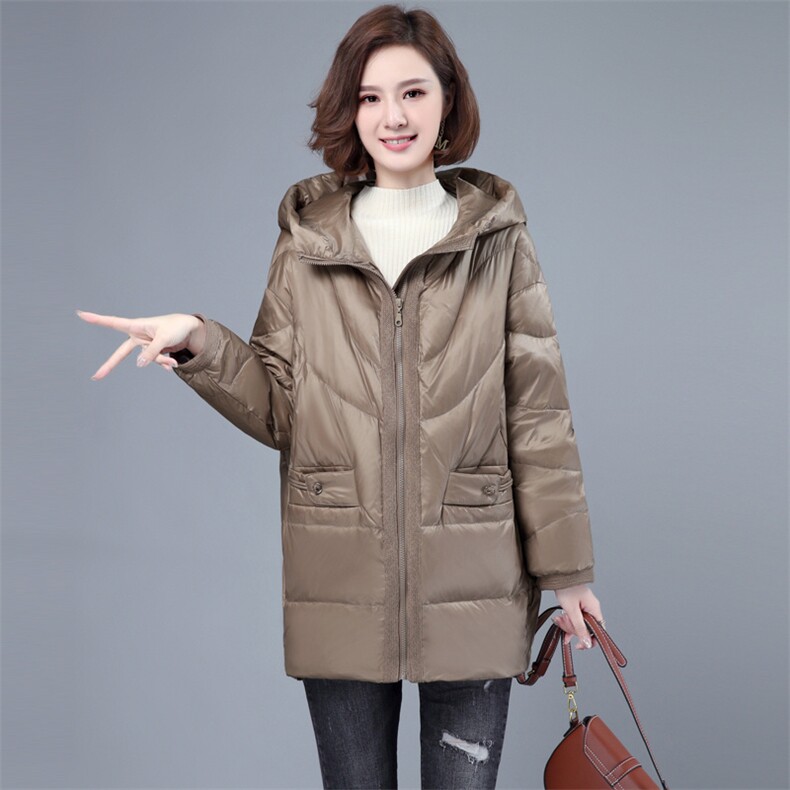 2020冬季新款简约时尚保暖舒适中长款连帽羽绒服,女装羽绒服,深水步
