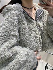 带帽短款外套，其它，Queena PHoebe