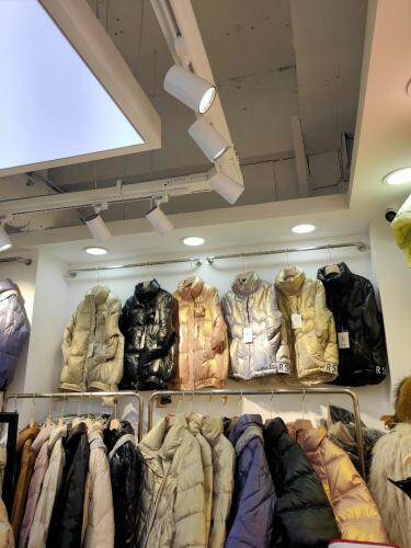 羽绒服，羽绒棉，都爆，女装羽绒服，时尚靓姿