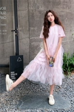 粉色网纱拼接连衣裙女2025夏季新款法式甜美温柔风宽松减龄t恤裙，女装连衣裙，2C206