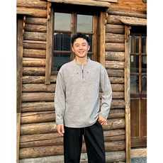 网图圆领拉链立体剪裁铆钉德绒打底衫T恤卫衣H1164特P28，男装T恤，电商A341