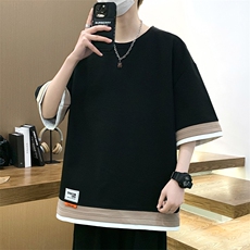 黑色