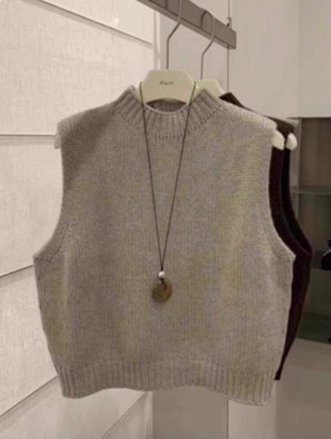 后背镂空半高马甲背心女早秋洋气减龄外搭叠穿，女装马甲，洁纯羊绒