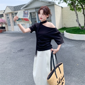 夏季舒适短袖透气常规薄款女休闲两件套套装图片