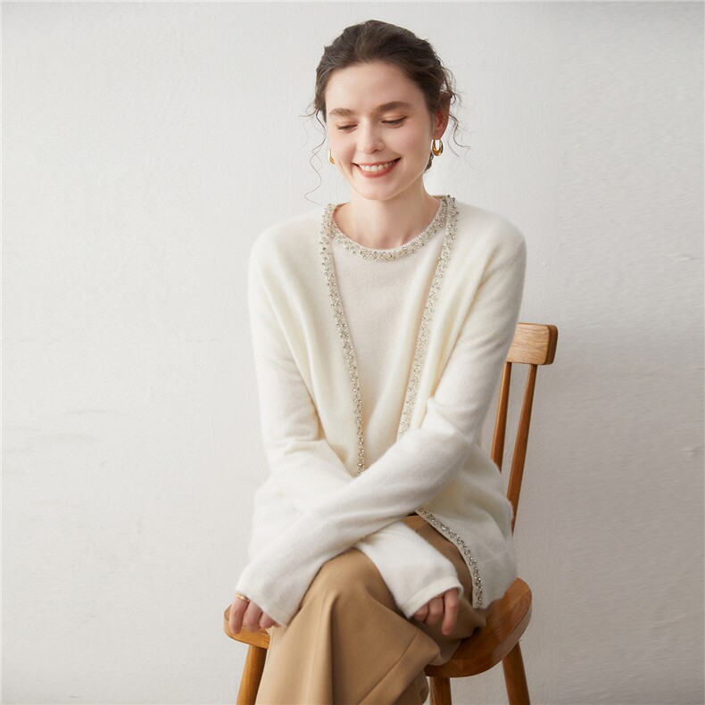 2025年秋季新款百搭女士镶钻开衫，女装羊绒衫，蒂暖羊绒