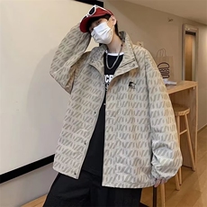 卡其色