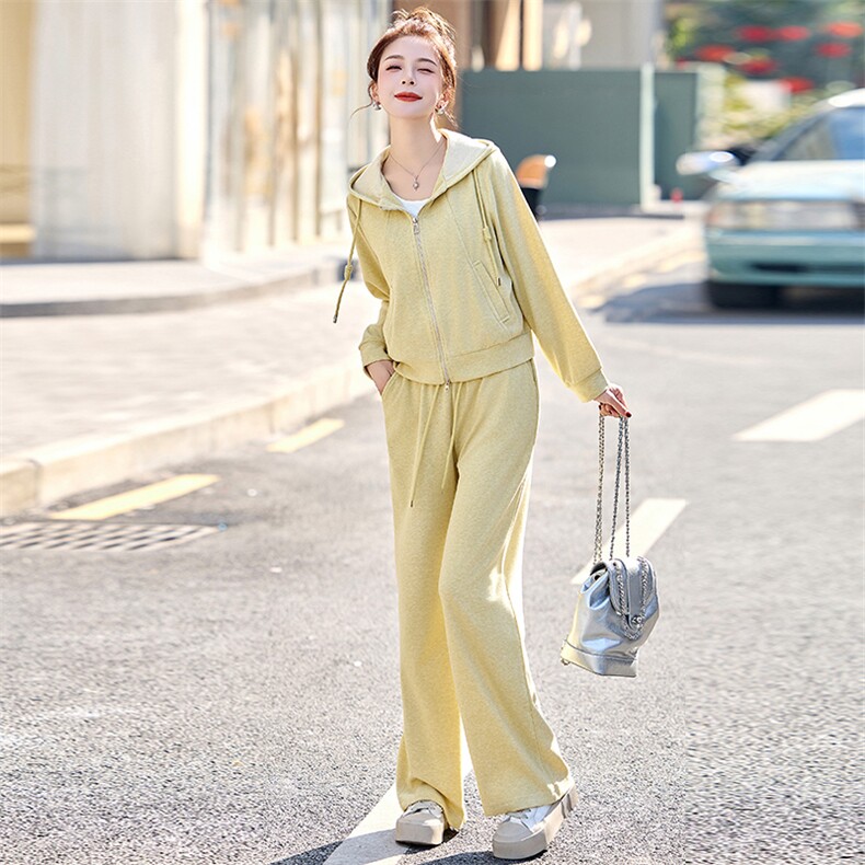 2025春季时髦洋气休闲字母印花背心连帽运动套装时尚套装三件套,女装套装/套裙,韩然一族
