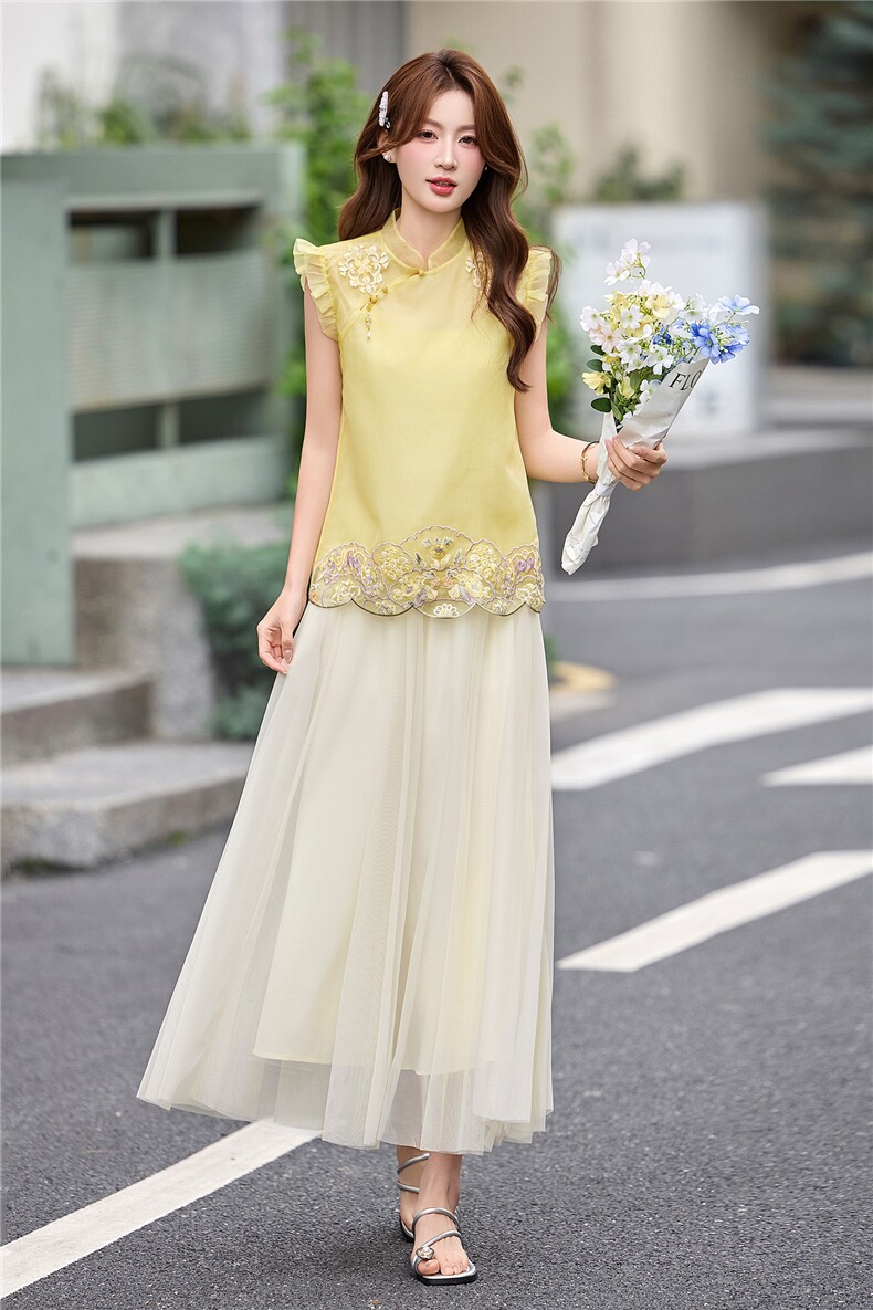 2026年夏季新中式刺绣款配腰带气质淑女BAO款两件套装,女装套装/套裙,依如秀(原杭风阁)