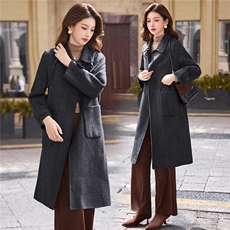 现货2025手工缝制冬季保暖新款时尚舒适中长款翻领双面羊毛大衣，女装双面呢大衣，卡杰菲