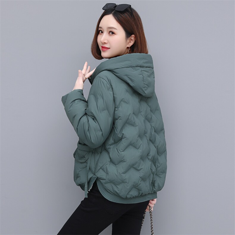 时尚气质休闲连帽羽绒服秋冬新款保暖轻薄外套,女装羽绒服,依恋蒂丝