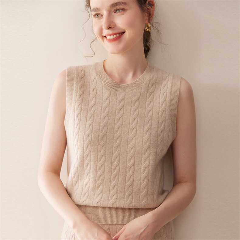 2025年秋季早秋款麻花羊绒背心时尚百搭通勤休闲，女装背心吊带，珍丝贝尔