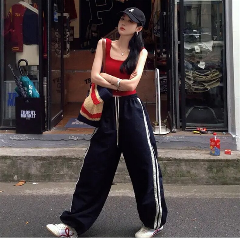 2025年夏季宽松侧边条纹运动裤,女装休闲裤,唐诺